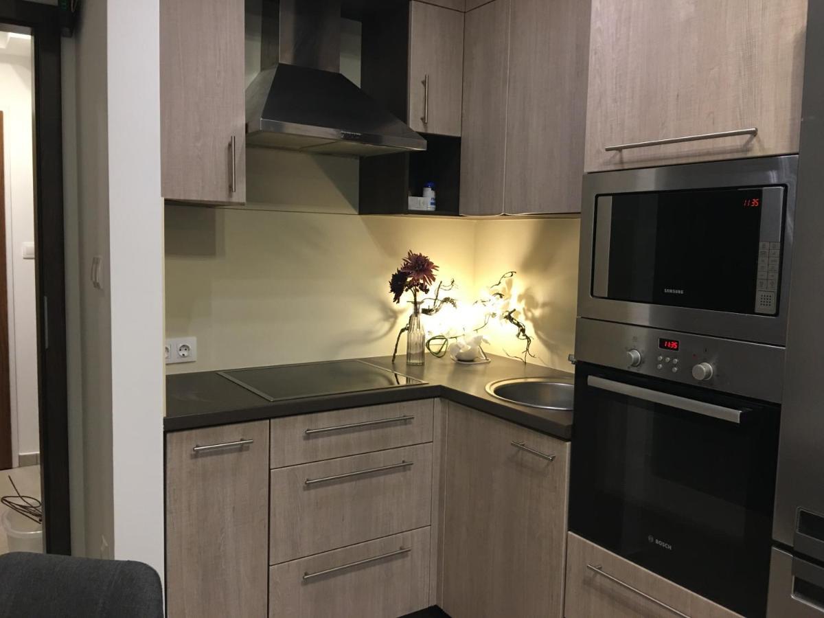 Home Apartment Шопрон Екстериор снимка
